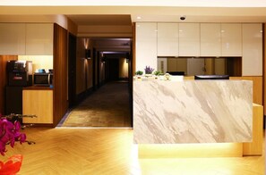Unclassified image, 5 of 33, button - Haozhan Hotel (Taipei)