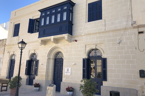 Facciata della struttura