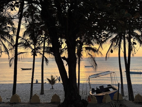 Standard Double Room, Ocean View | Beach/ocean view