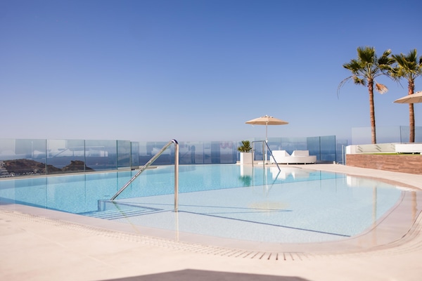 Outdoor pool, pool umbrellas