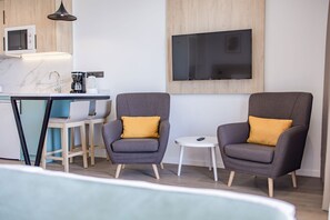 Coffres-forts dans les chambres, rideaux occultants, Wi-Fi gratuit