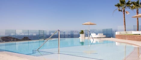 Outdoor pool, pool umbrellas