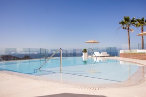 Outdoor pool, pool umbrellas