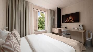 Ropa de cama hipoalergénica y escritorio