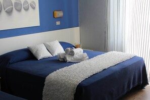 Bureau, draps fournis