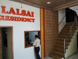 Reception - Hotel Lalsai Residency Andheri (Mumbai)