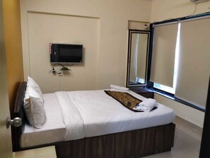 Basic Room - Hotel Lalsai Residency Andheri (Mumbai)