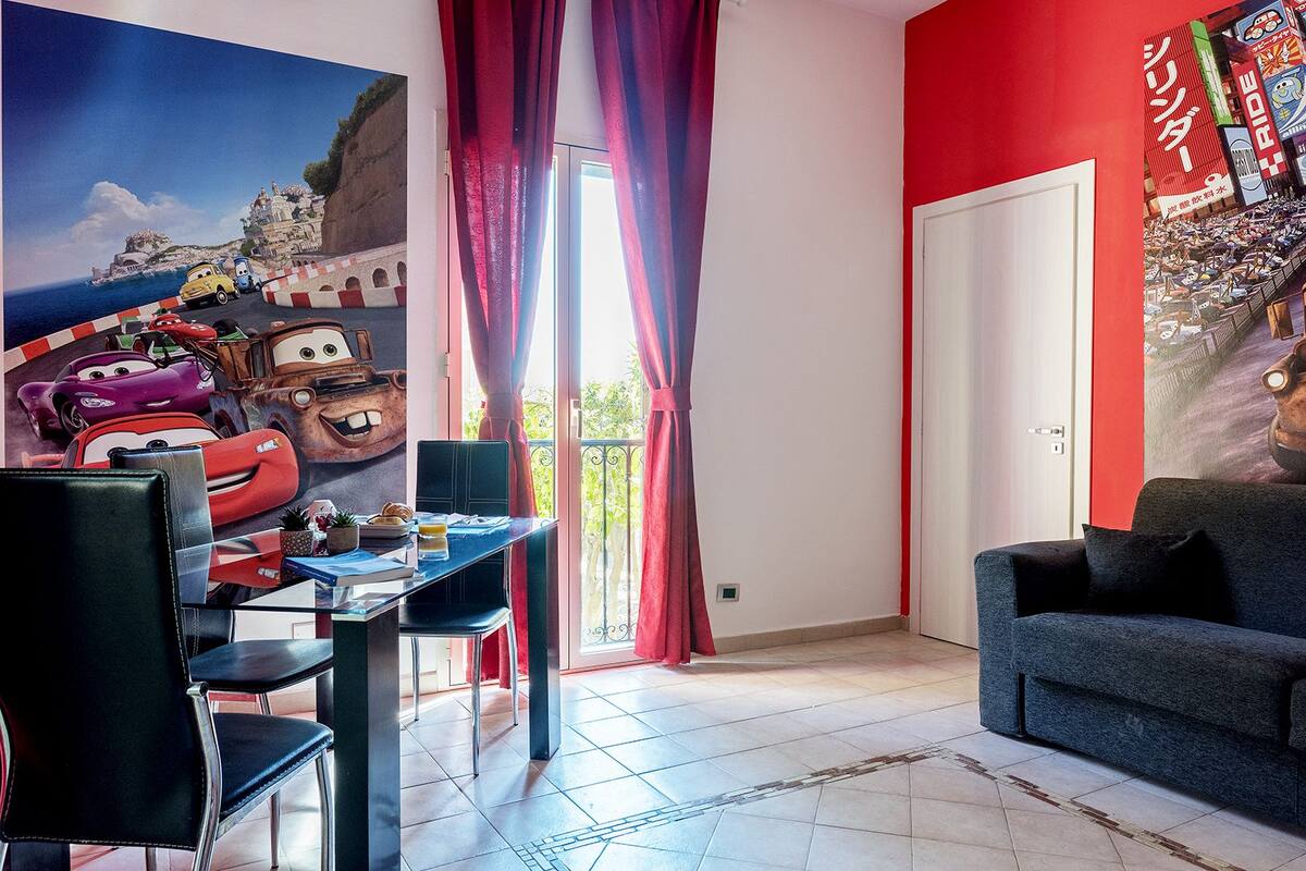 Deluxe Apartment, 1 Queen Bed with Sofa bed, Garden View, Garden Area | Living area