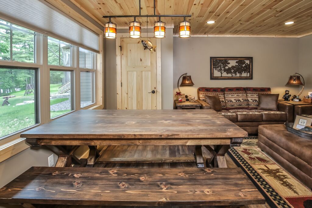 Gone Fish Inn: Remodeled Lakefront Cabin, Free Wi-fi & Firewood, No Cleaning Fee - St. Germain, WI