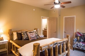 3 habitaciones, escritorio, wifi gratis y ropa de cama 
