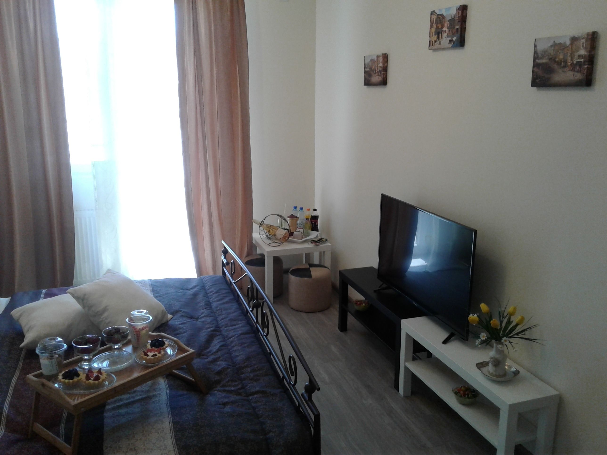 design double or twin room, 1 bedroom, balcony, river view | select comfort beds, minibar, individually decorated