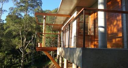 House 4 people in Gonçalves