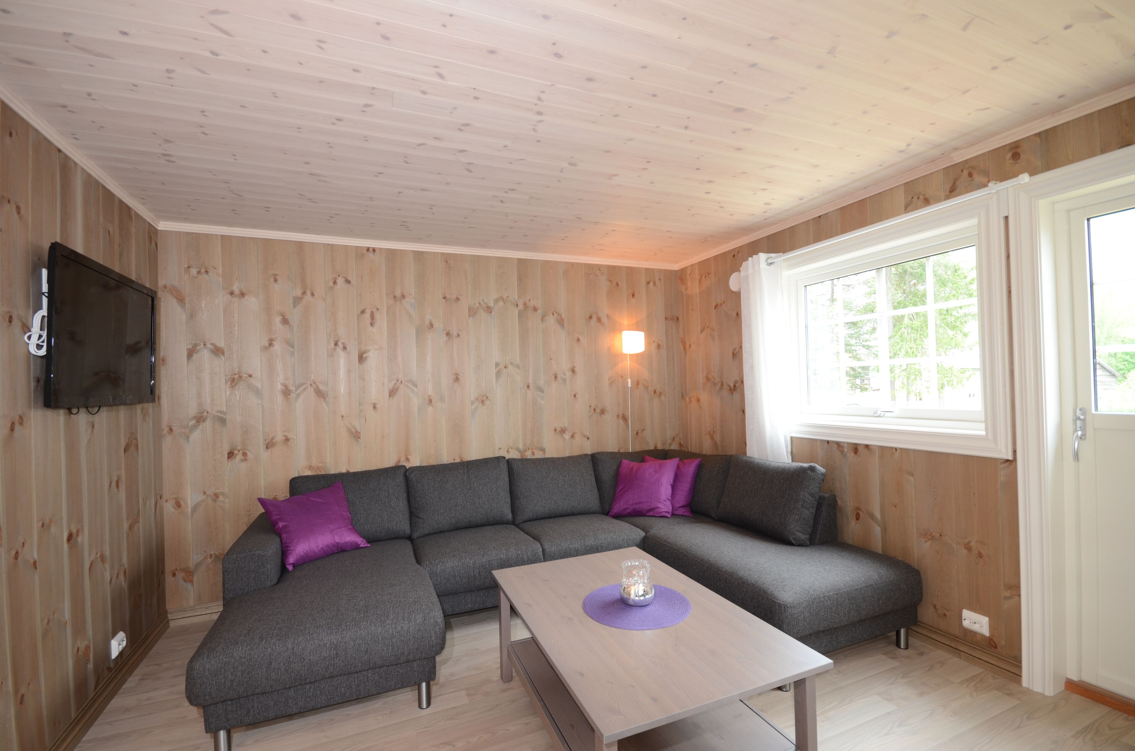 小屋, 3 间卧室 | 客厅