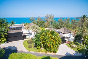 Exterior - Beautiful 3-Bedroom Villa at Surin Beach (Choeng Thale)