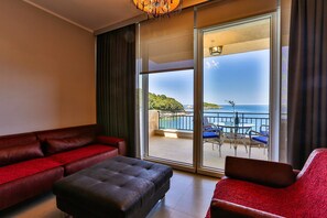 Coffres-forts dans les chambres, bureau, chambres insonorisées