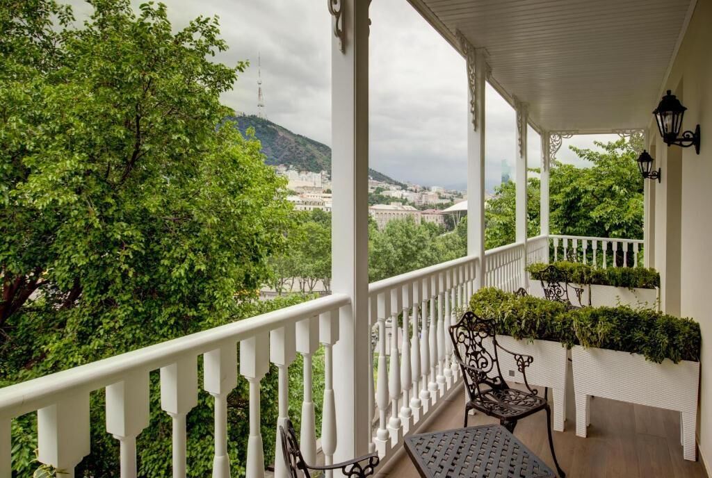 Superior with Balcony | Balcon