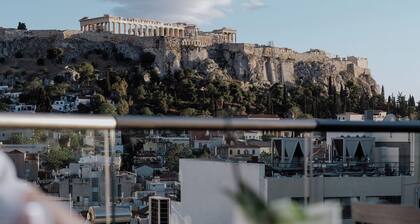 Athens Utopia Ermou