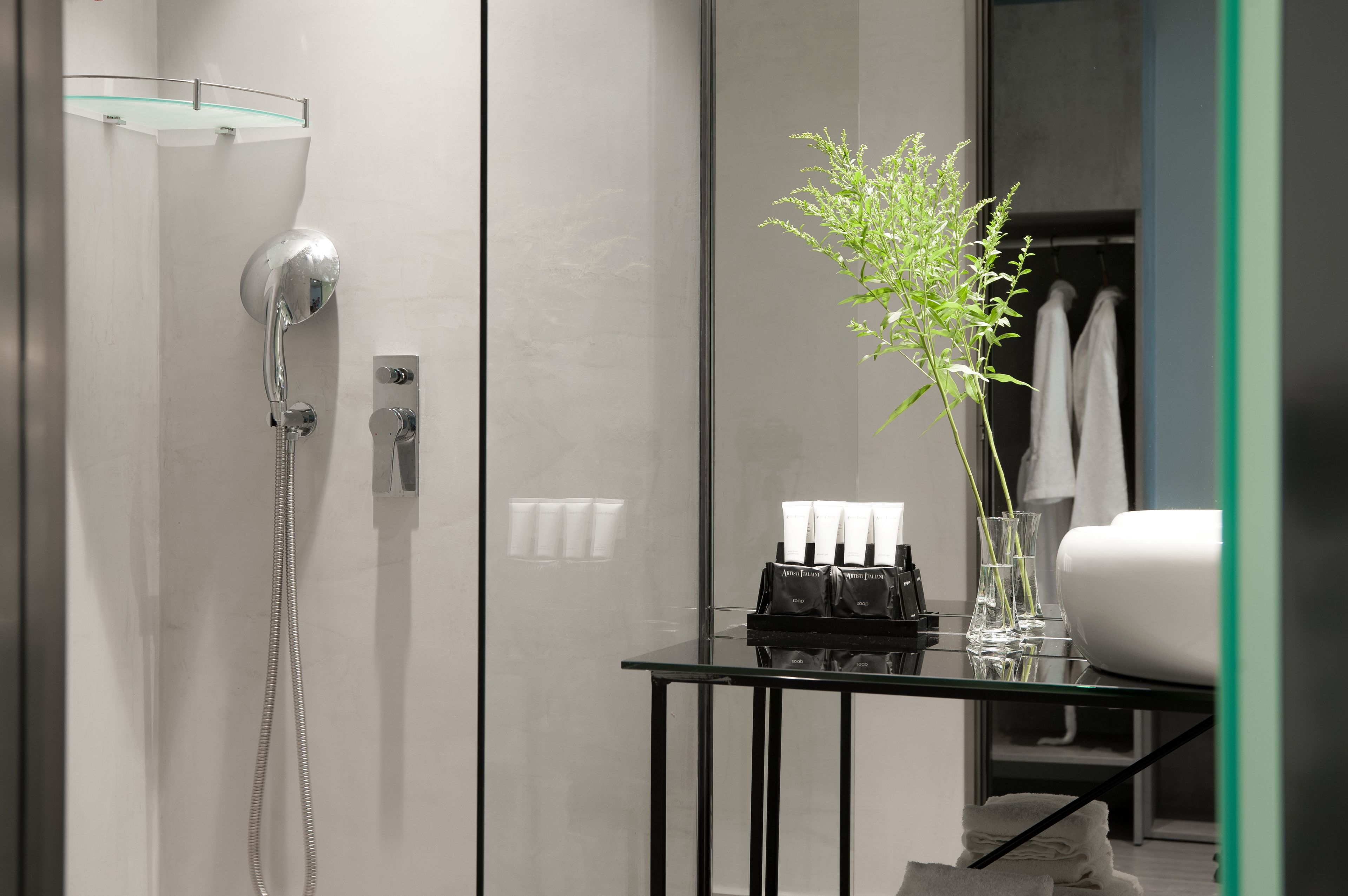 shower, free toiletries, hair dryer, bathrobes