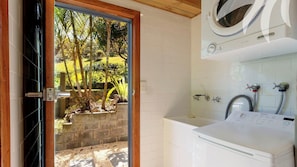 Interior - Palms House at Blueys Beach (Blueys Beach)
