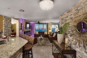 TV, fireplace