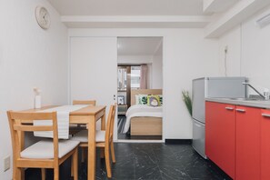 아파트 (A) | 전용 간이 주방 | 냉장고, 전자레인지, 쿡탑, 밥솥