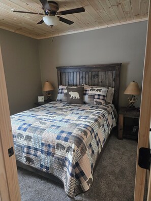 2 bedrooms, free WiFi, bed sheets