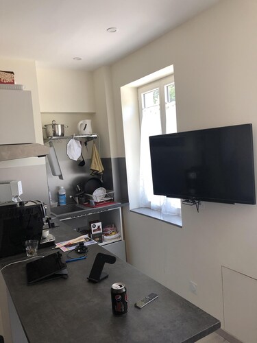 Logement entier 25 m2 centre lisieux tout confort