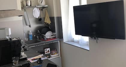 Logement entier 25 m2 centre lisieux tout confort