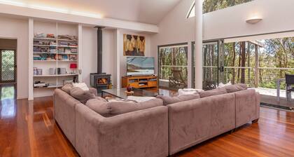 Karingal just minutes from Blueys Beach