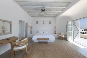 Villa - flera sovrum - privat pool | Individuell inredning, unika möbler och strykjärn/strykbräda