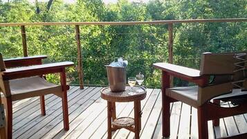 Elephant Camp - Elevated Treehouse (4) | Room amenity