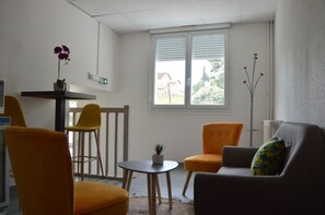 Interior - Sofratel (Joigny)