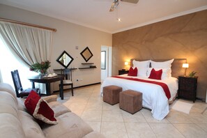 스탠다드 더블룸 (Kliphuis) | 객실 내 금고, 책상, 노트북 작업 공간, 암막 커튼