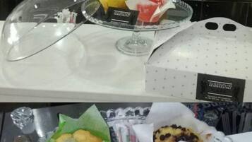 Tägliches inbegriffenes einheimisches Frühstück