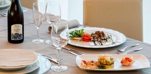 用餐