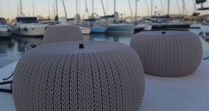 Desirè Charming House Boat