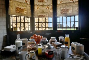 Desayuno buffet incluido todos los días