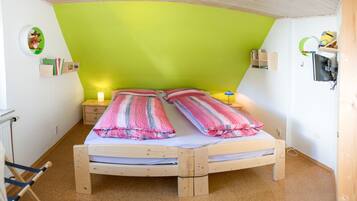 Apartment | Bügeleisen/Bügelbrett, kostenlose Babybetten, Reisekinderbett