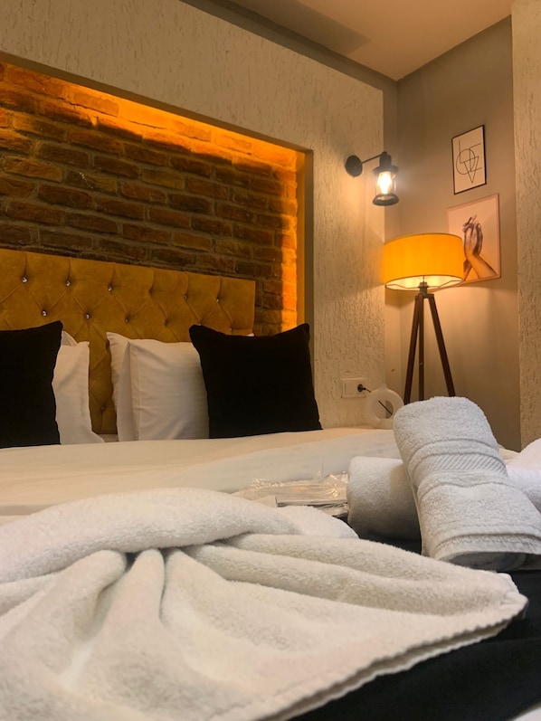 Business Studio, 2 Double Beds | 1 bedroom, premium bedding, down duvets, memory-foam beds - Nova Park Hotel & Suite (Istanbul)