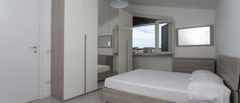 2 bedrooms, bed sheets