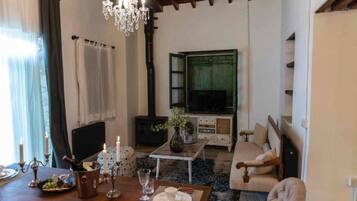 Merlot Suite | Living area