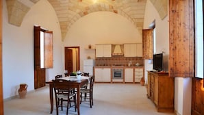Interior - Masseria Sucea (Martano)