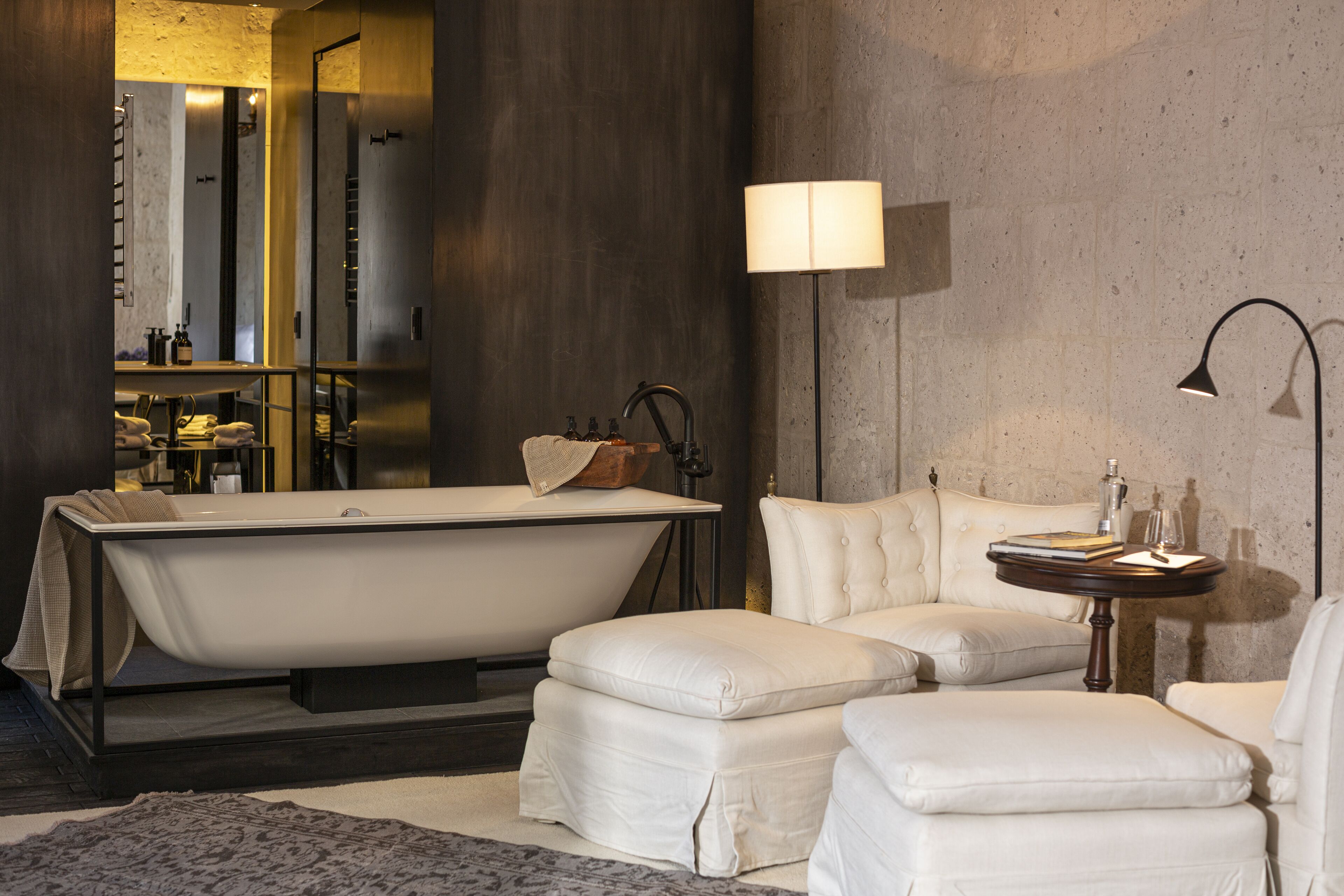 Photo - CIRQA - Relais & Châteaux