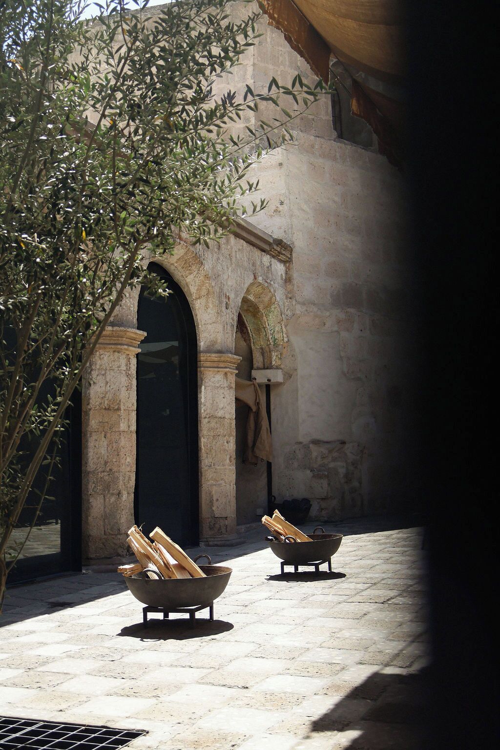 Photo - CIRQA - Relais & Châteaux