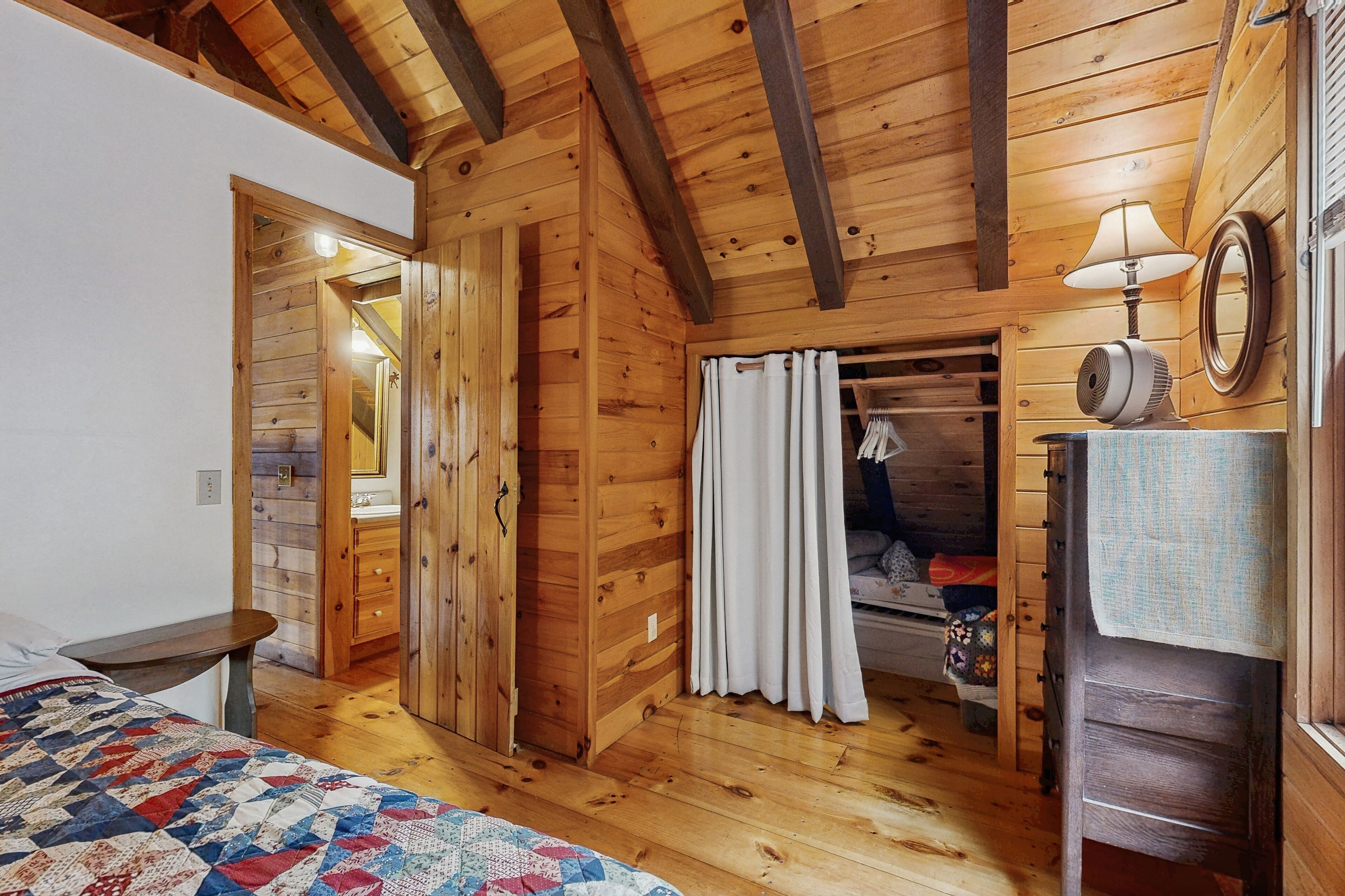 2 dormitorios y ropa de cama