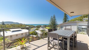 Outdoor dining - Sands - Boomerang Beach (Boomerang Beach)