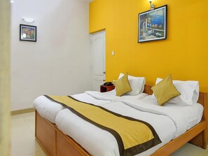 1 bedroom, free WiFi - Elegant and Charming Rooms Stay/Bangalore (Someshwara Colony)