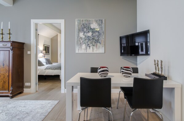 1 室のベッドルーム、アイロン / アイロン台、旅行用ベビーベッド、WiFi (無料)