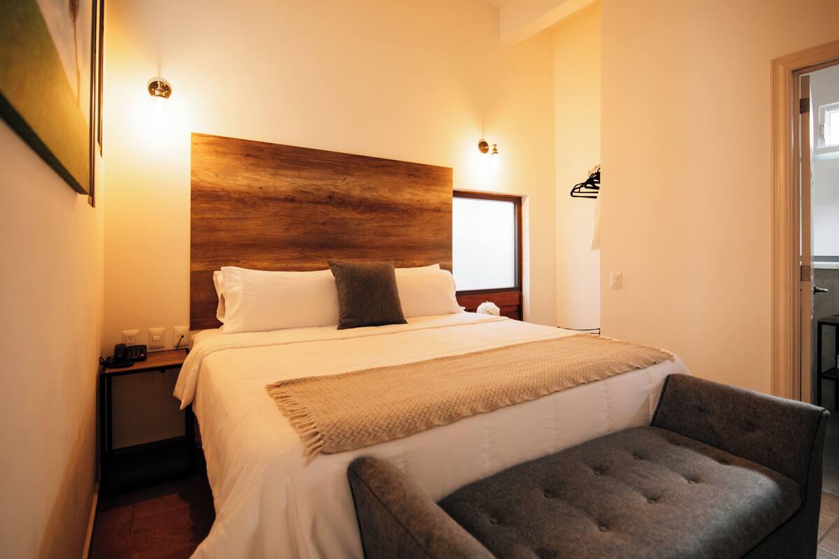 family room | premium bedding, individually decorated, individually furnished