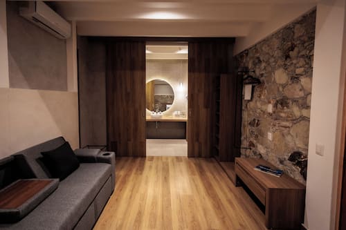 Camera Premium, 1 letto king | Biancheria da letto di alta qualità, con stile personalizzato
